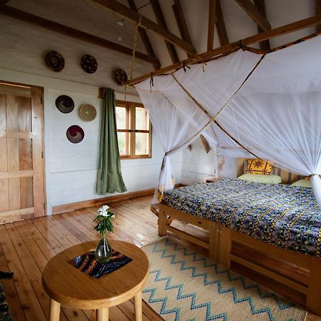 Hyena Hill Lodge Sanga 外观 照片